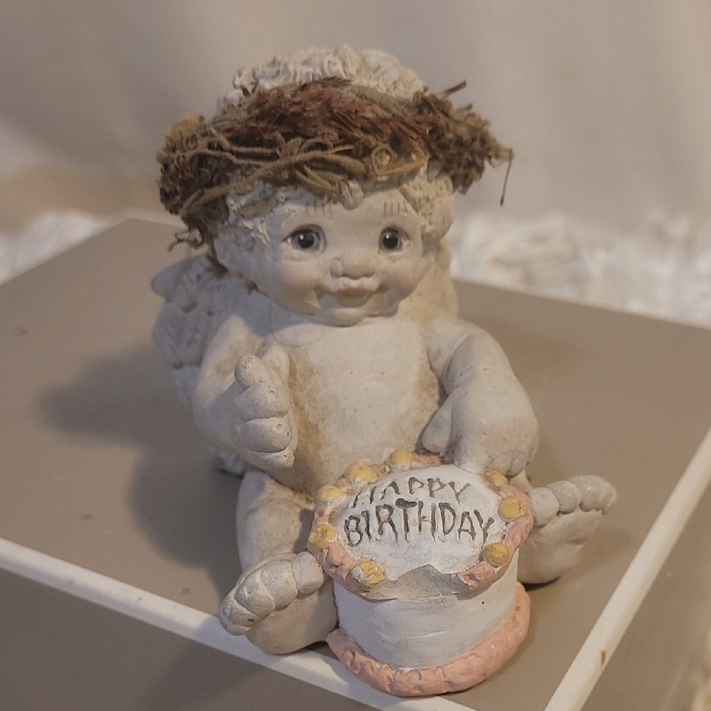 Dreamsicle Cherub/Angel Birthday Cake Vintage.